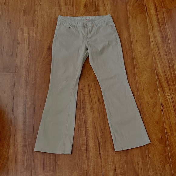 DENIZEN From LEVI’S Womens Modern Boot Cut Khaki Pants 14M - Picture 3 of 12